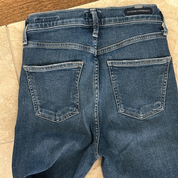 Citizens for humanity size 23 mid rise skinny medium wash never worn - Picture 5 of 5